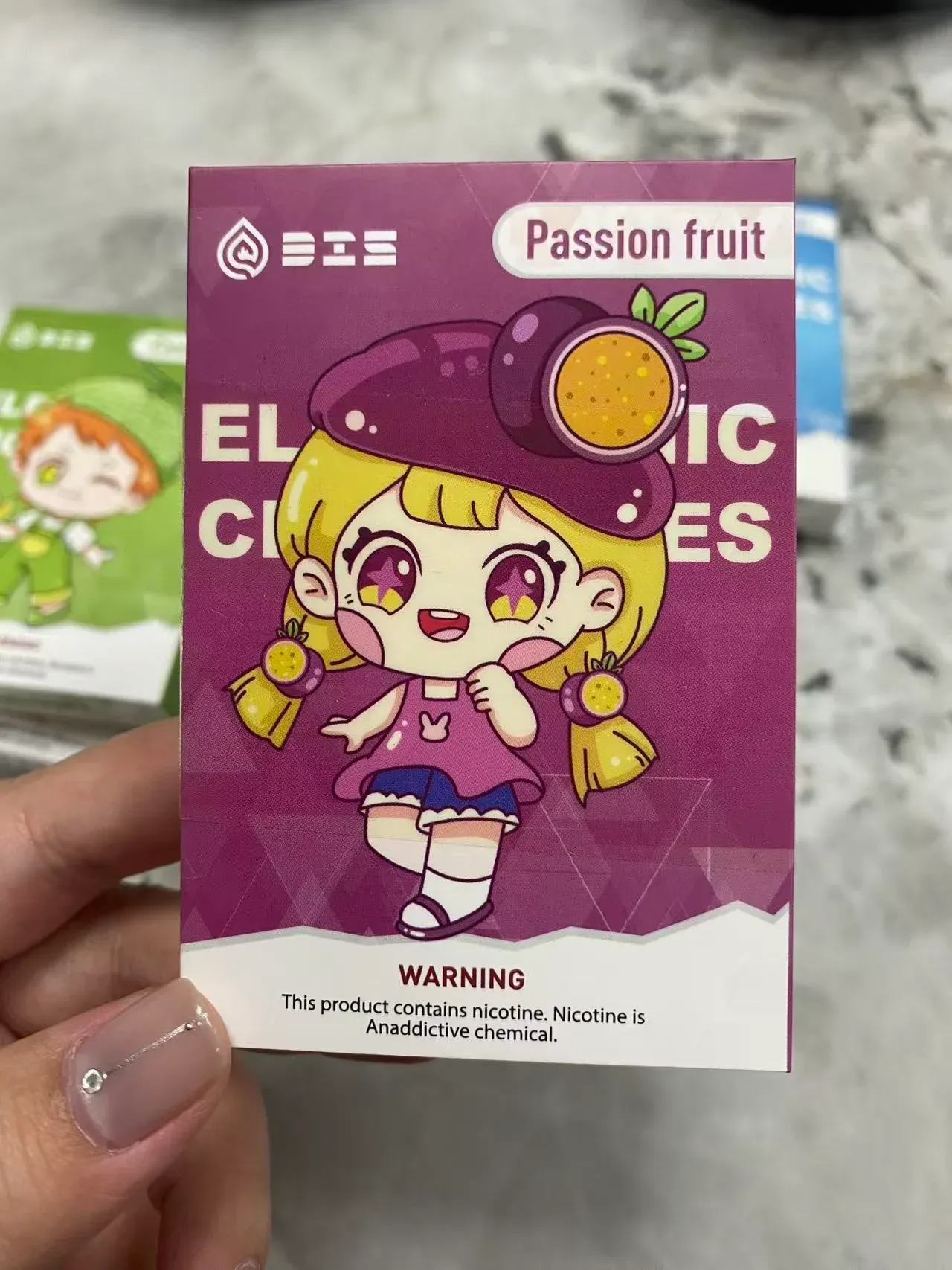 DIS 迪斯一代專用霧化煙彈:敲可愛少女系包裝